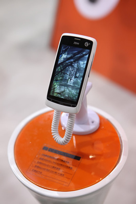 产品特写 中兴U880 通信展风采